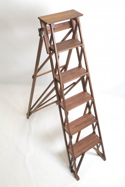 Wooden Stepladder – Sylvanus Woodcraft