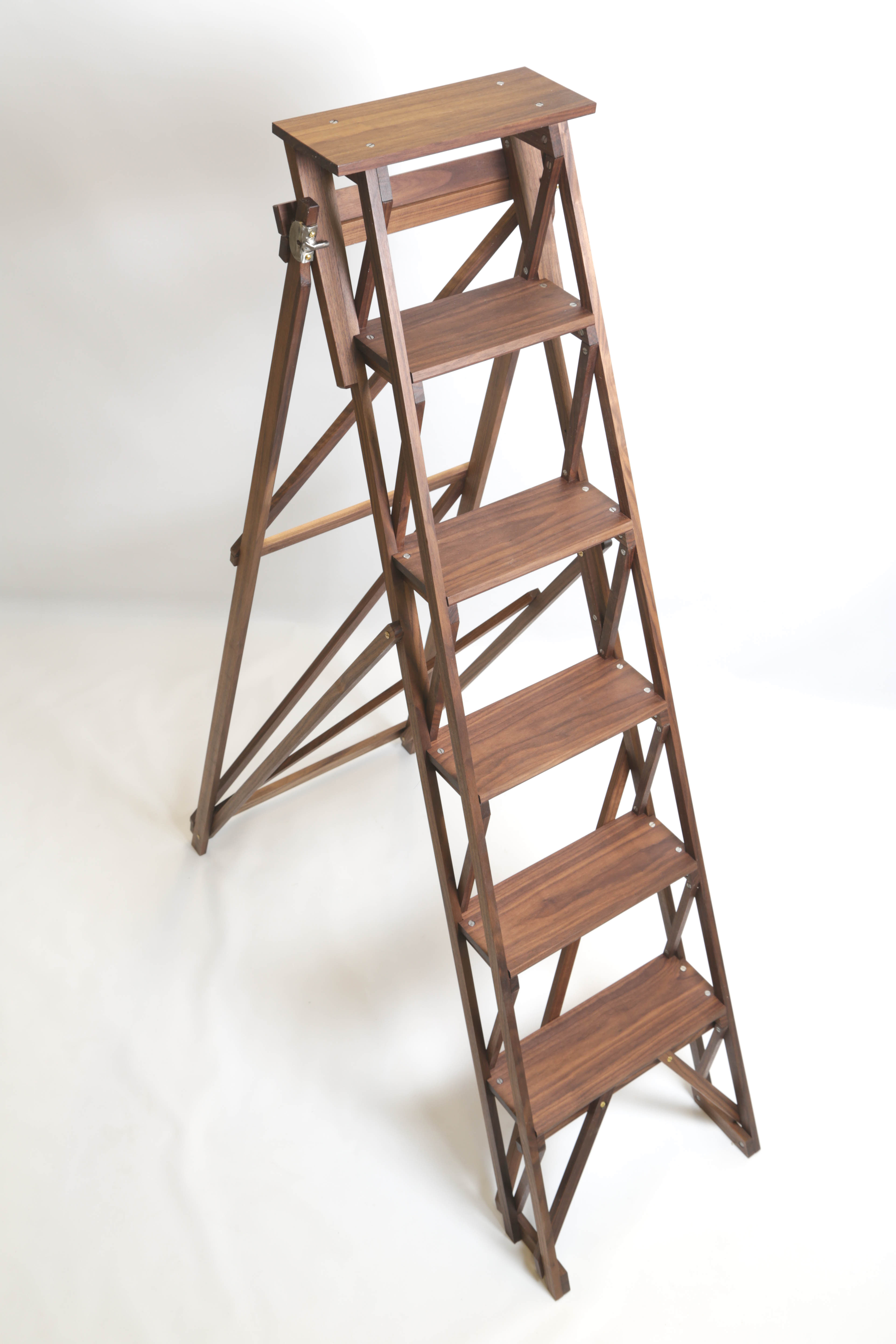 Wooden Stepladder Sylvanus Woodcraft   Walnut Stepladder 